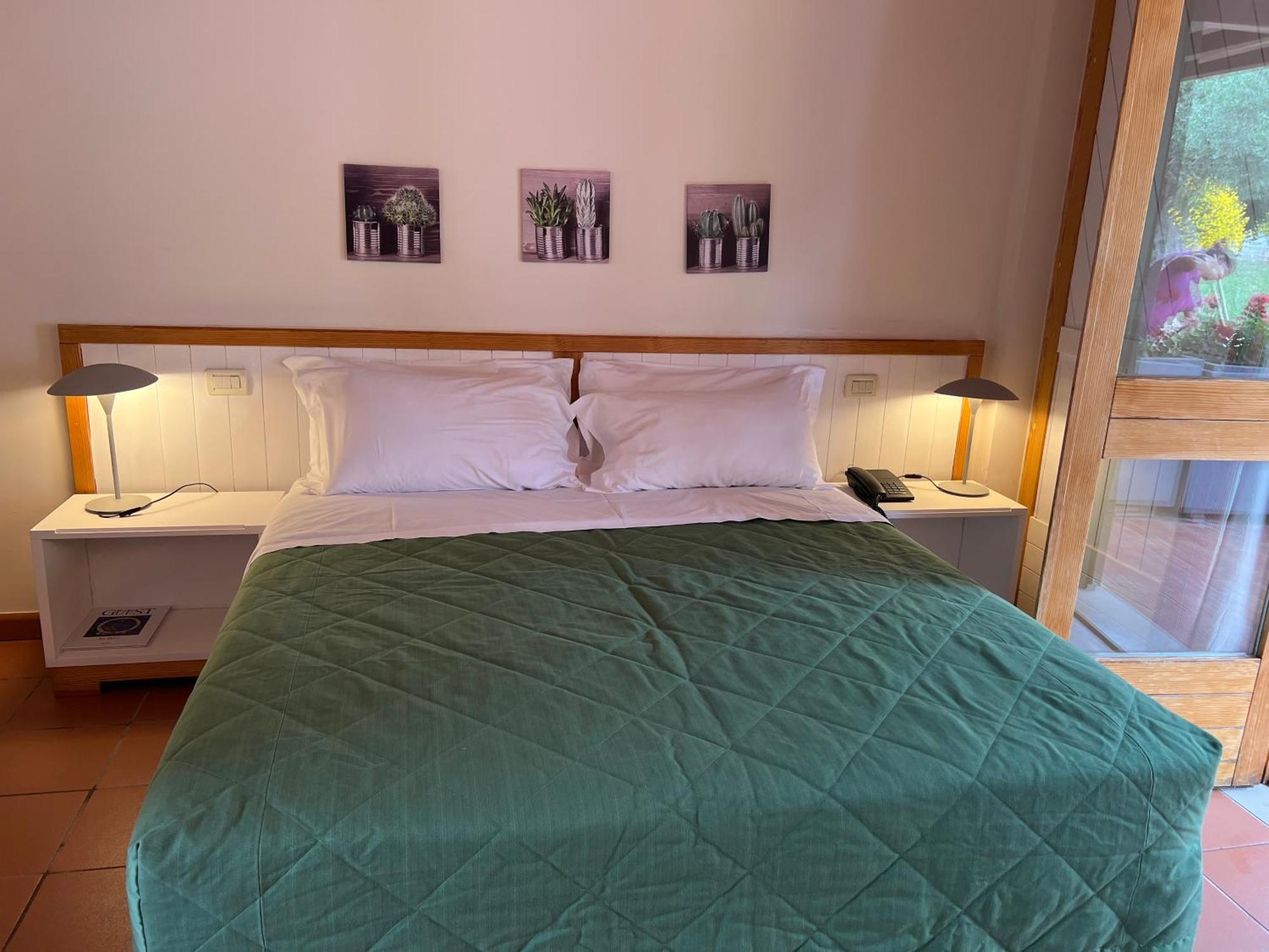 Apulia Victor Country Resort 4*